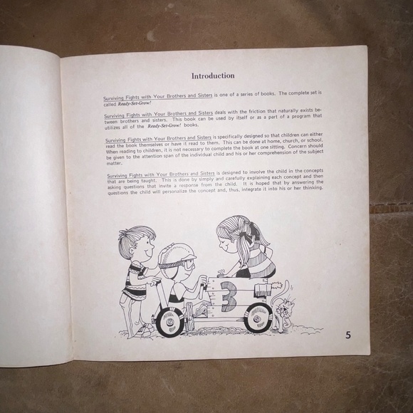 Vintage Childrens Book: Surviving Fights With Your Brothers & Sisters - Joy Wilt - Picture 8 of 9
